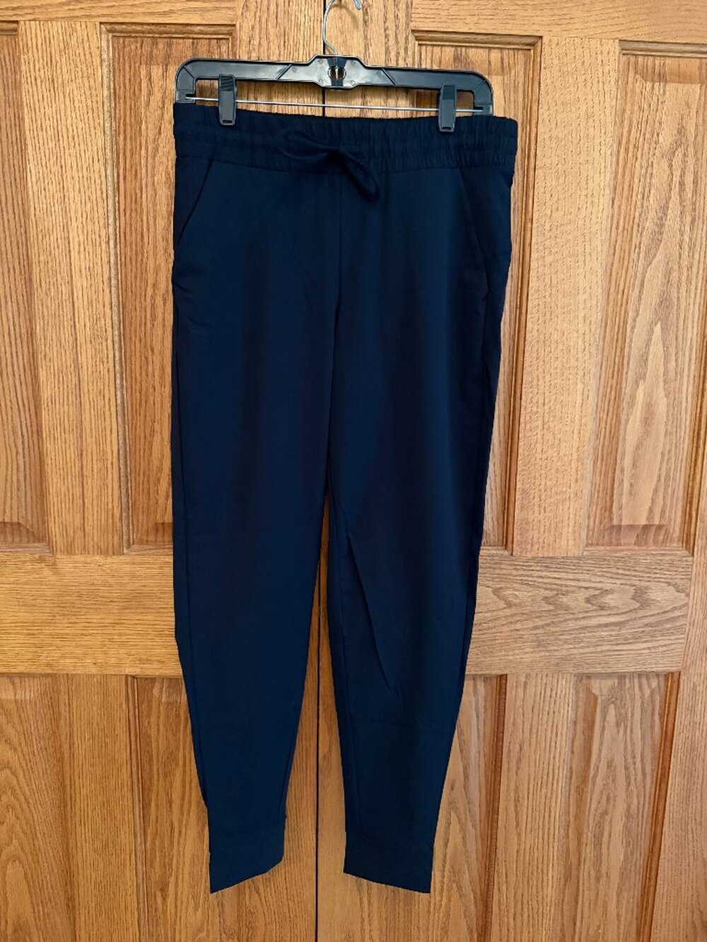 Soma lightweight black jogger pants small